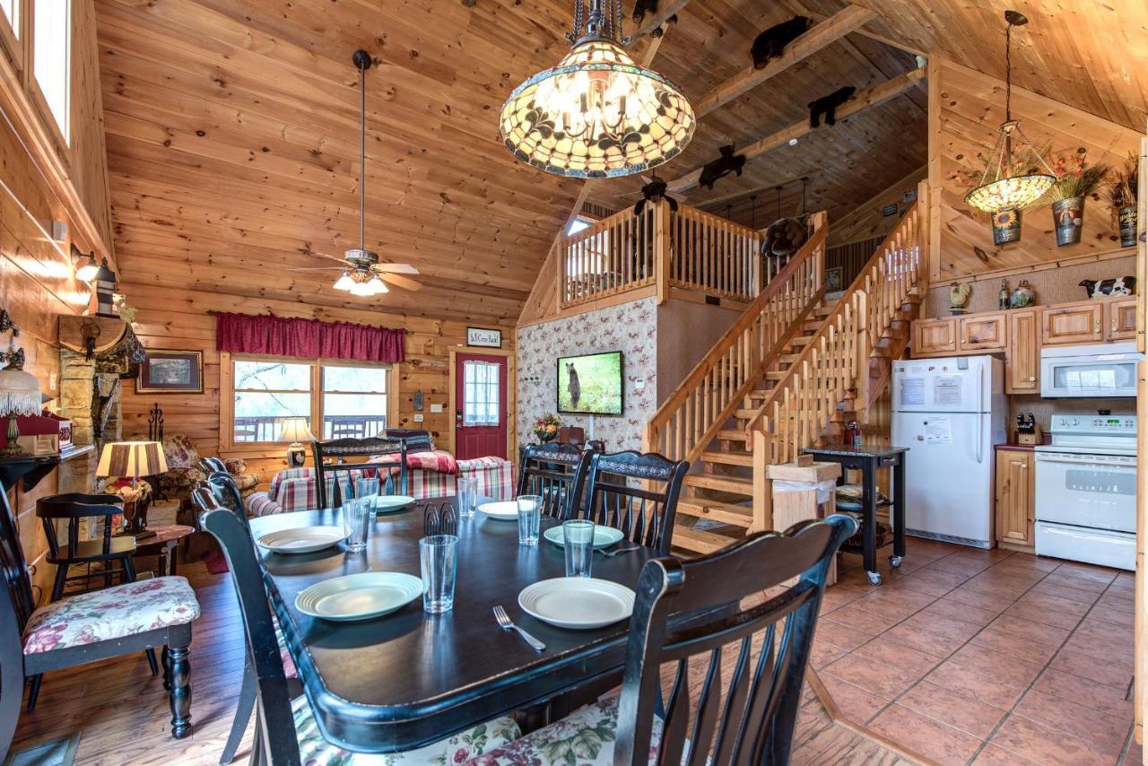 Lazy Cub Lodge Pigeon Forge Extérieur photo