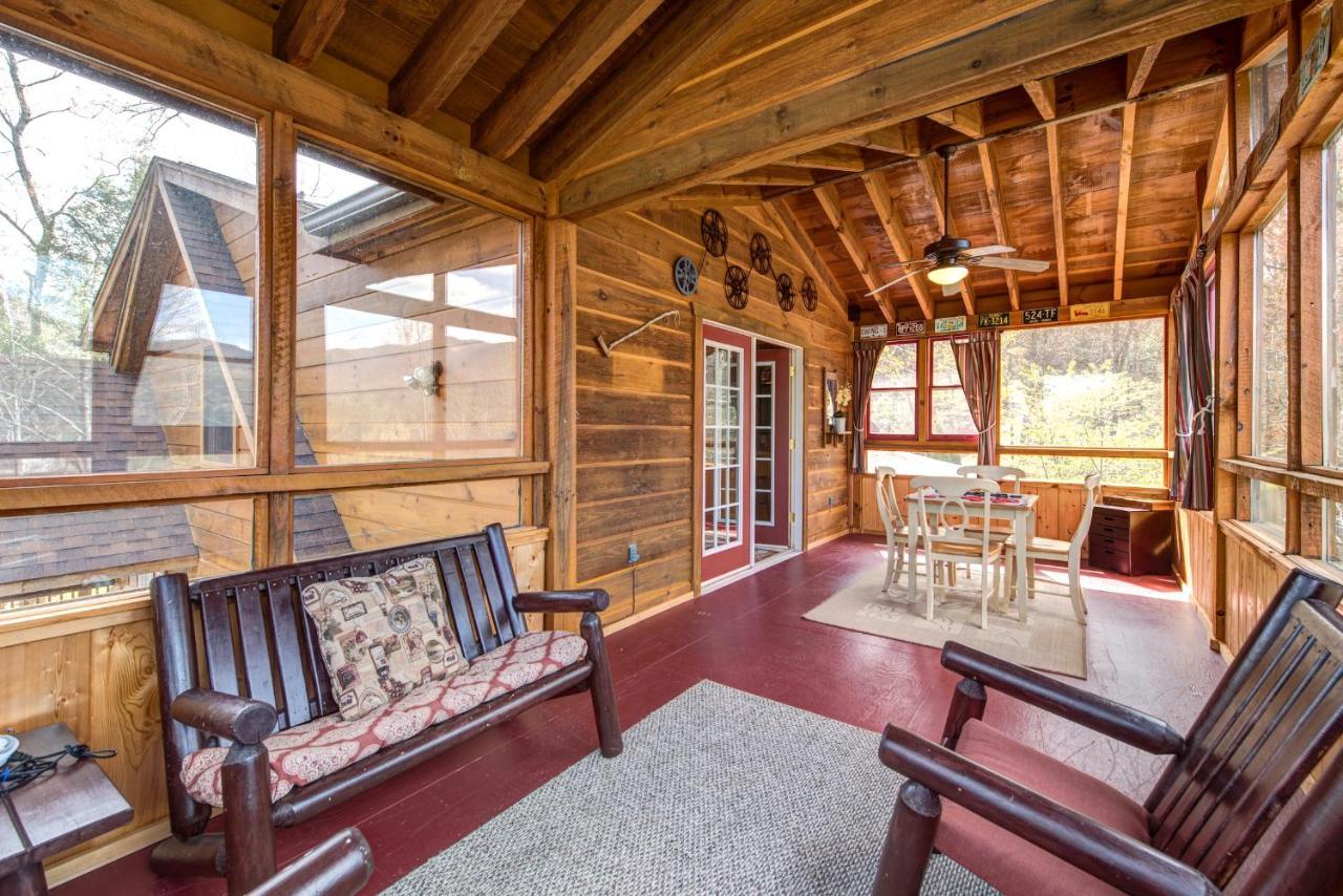 Lazy Cub Lodge Pigeon Forge Extérieur photo