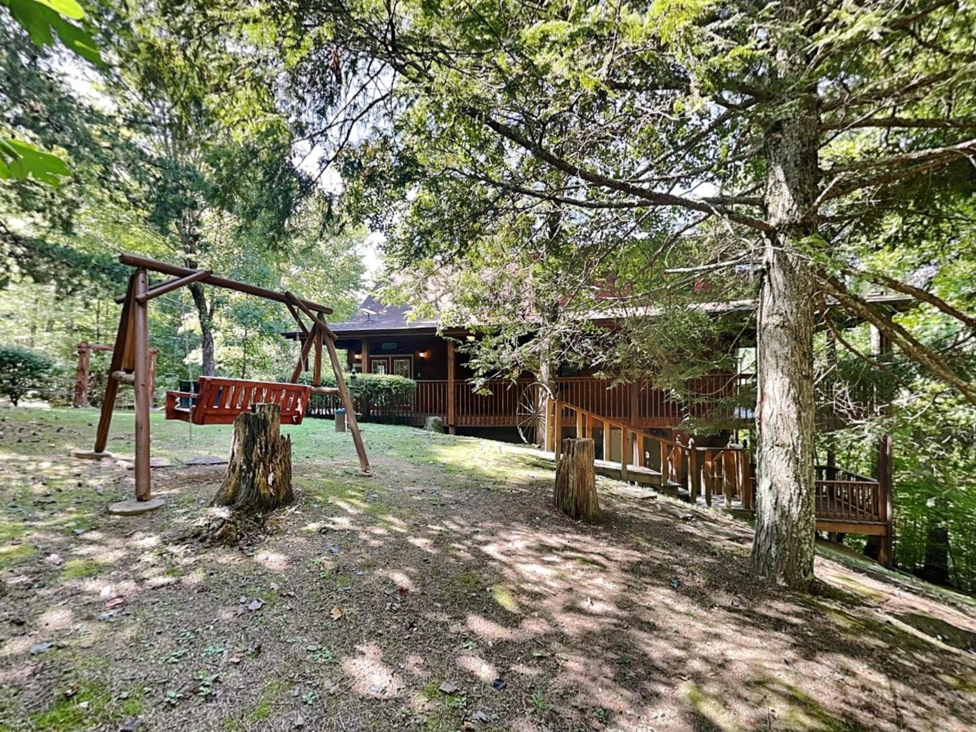 Lazy Cub Lodge Pigeon Forge Extérieur photo